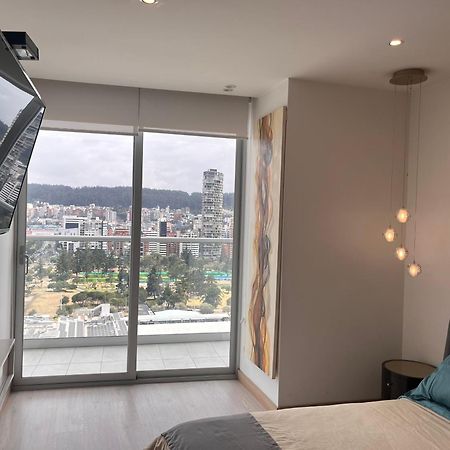 Suite Apartameto 1606 Espectacular Vista La Carolina, Piso 16 One - Quito Eksteriør bilde